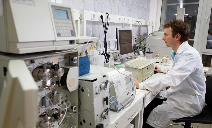 НАНОЛЕК готовит специалистов-биотехнологов на базе Вятского государственного университета