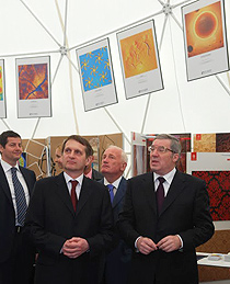 Сергей Нарышкин посетил выставку РОСНАНО в Томске