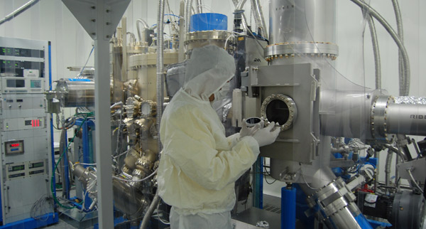 Промышленная установка молекулярно-пучковой эпитаксии Riber 49